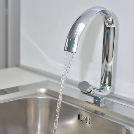 Airen 호텔 Velipojë