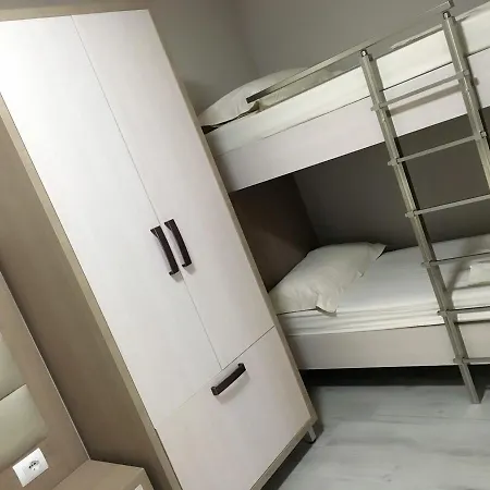 Airen Hotel
